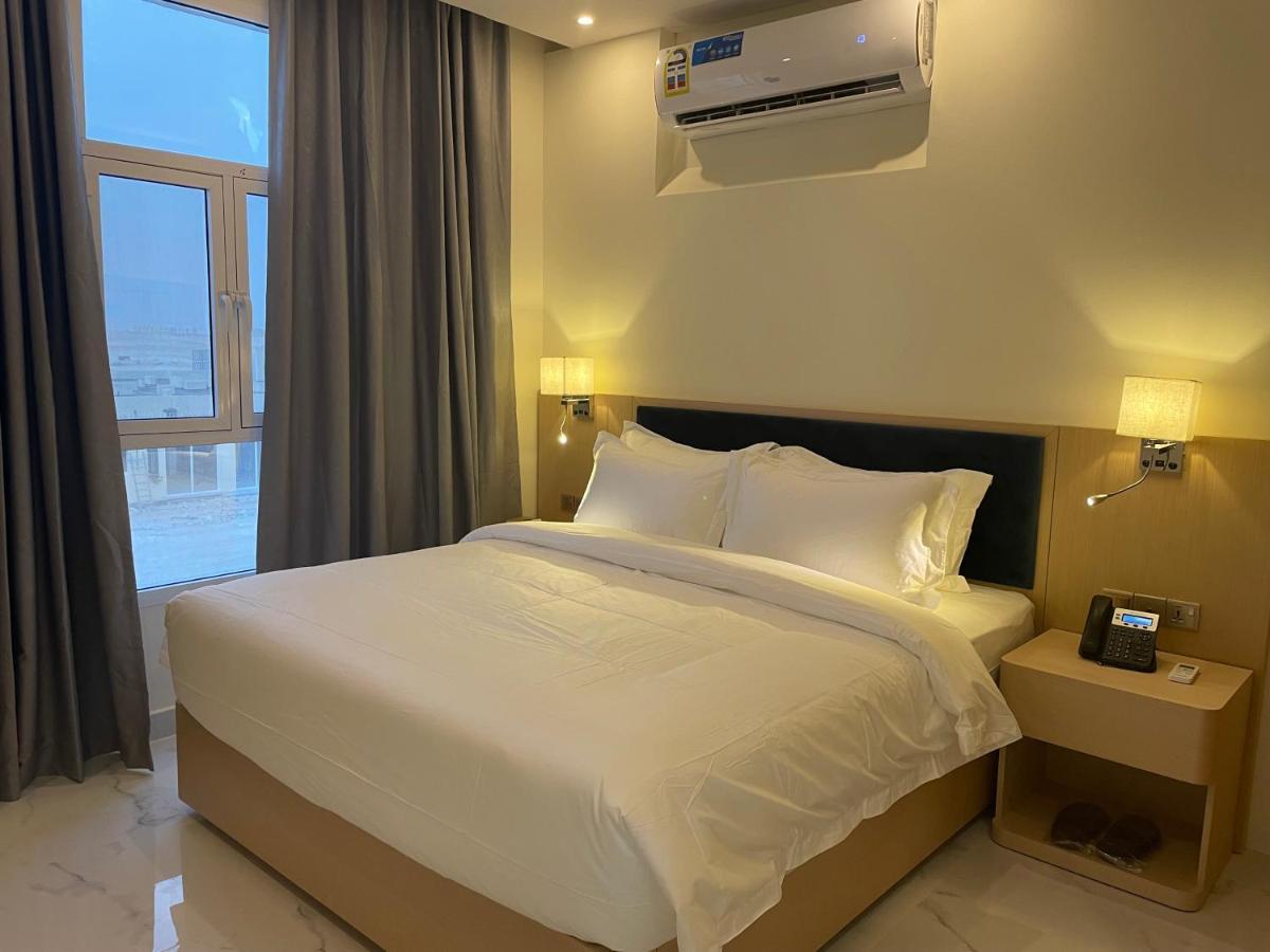 Season Inn Hotel Apartment_الدقم المظهر الخارجي الصورة